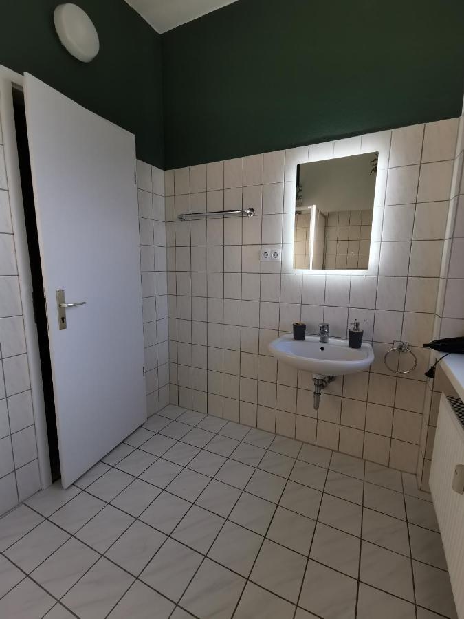 Suiteable Living Katlenburg, Studio Apartment Mit Netflix, Am Rande Des Harz מראה חיצוני תמונה